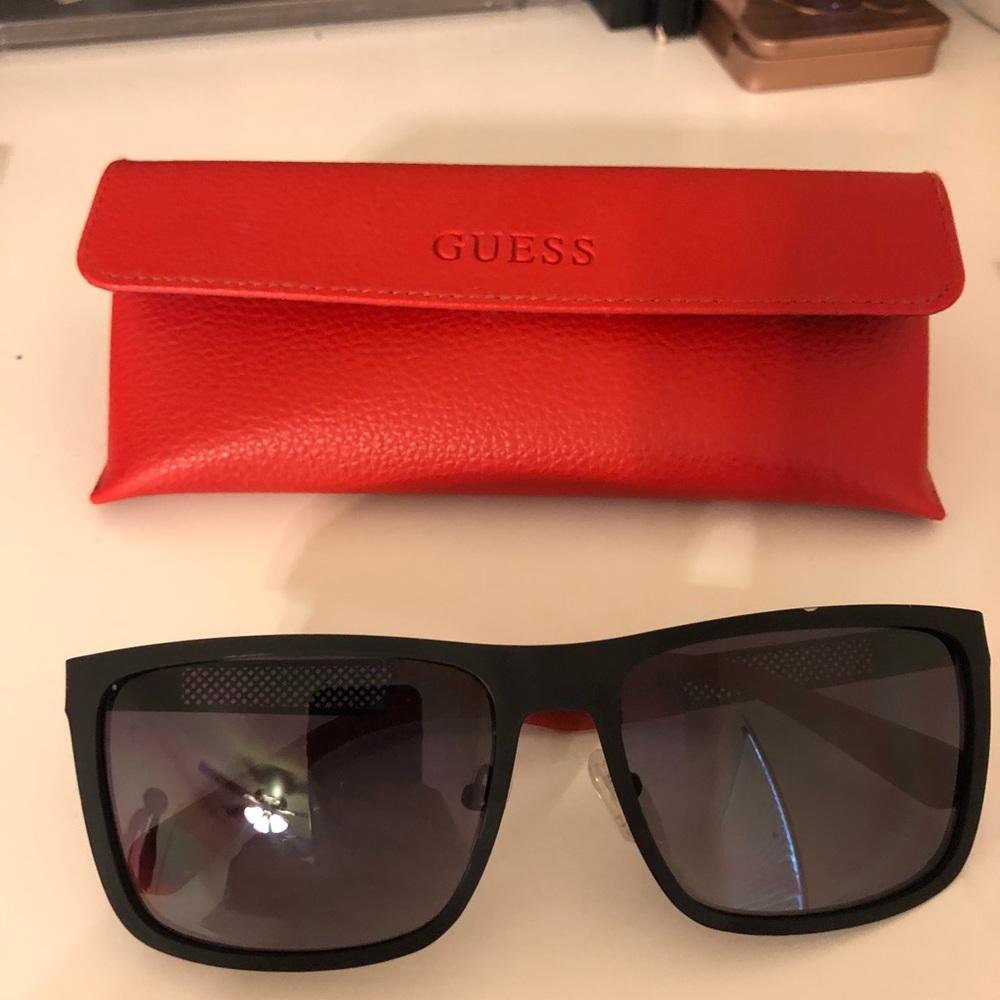 Guess Men’s Sunglasses